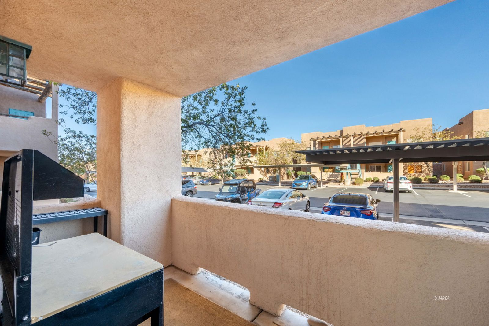 470  Turtle Back Rd #9B