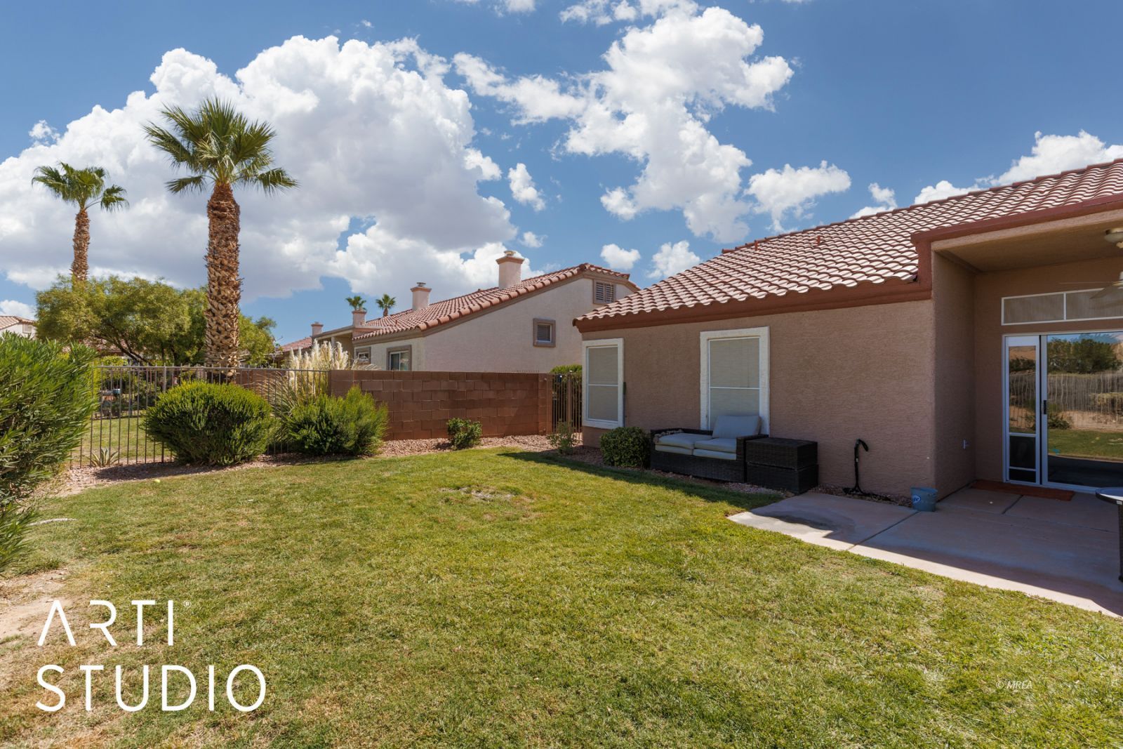 517  Beacon Ridge Way