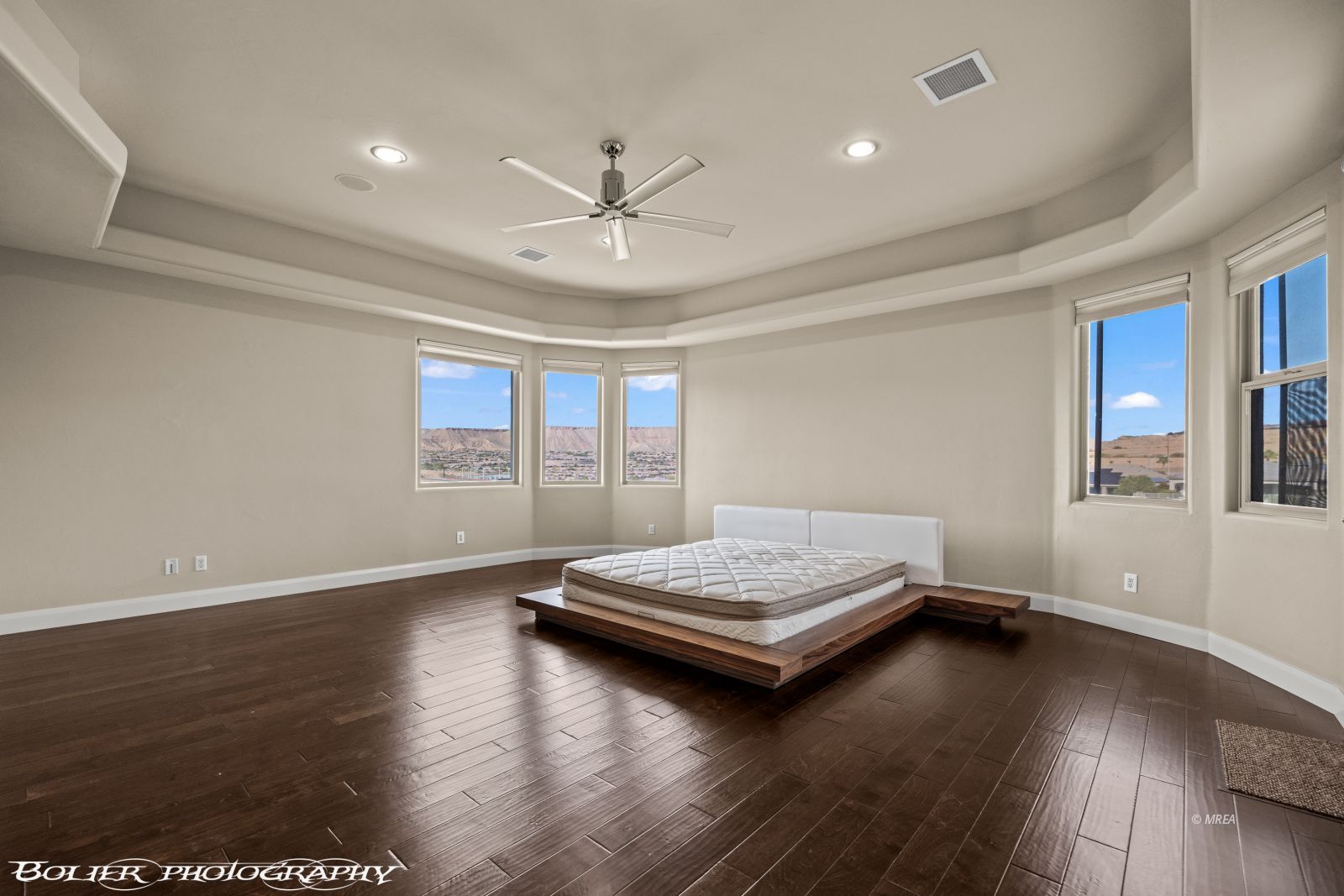 1111  Falcon Nest Ct