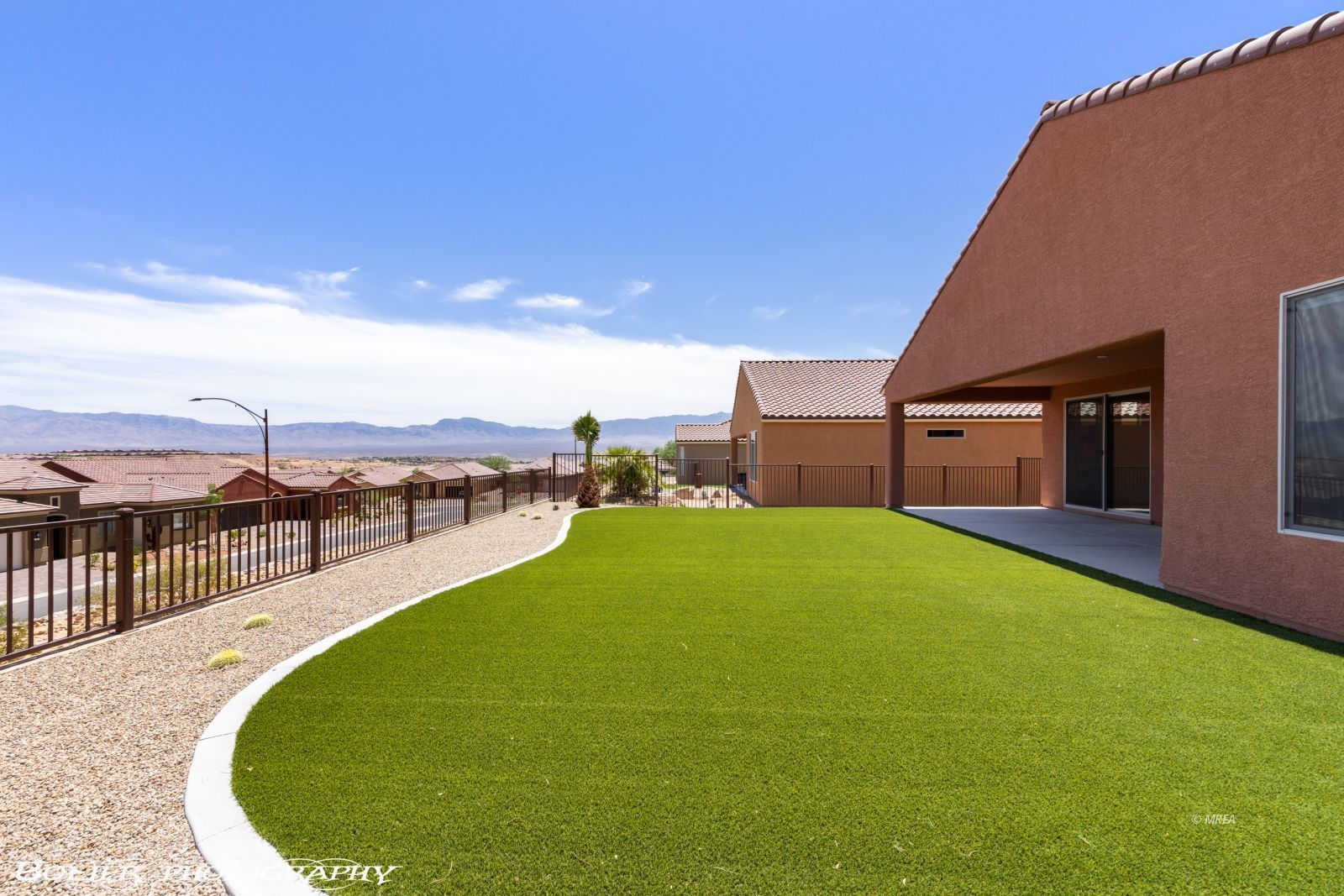 1398  Pin Cushion Ridge 