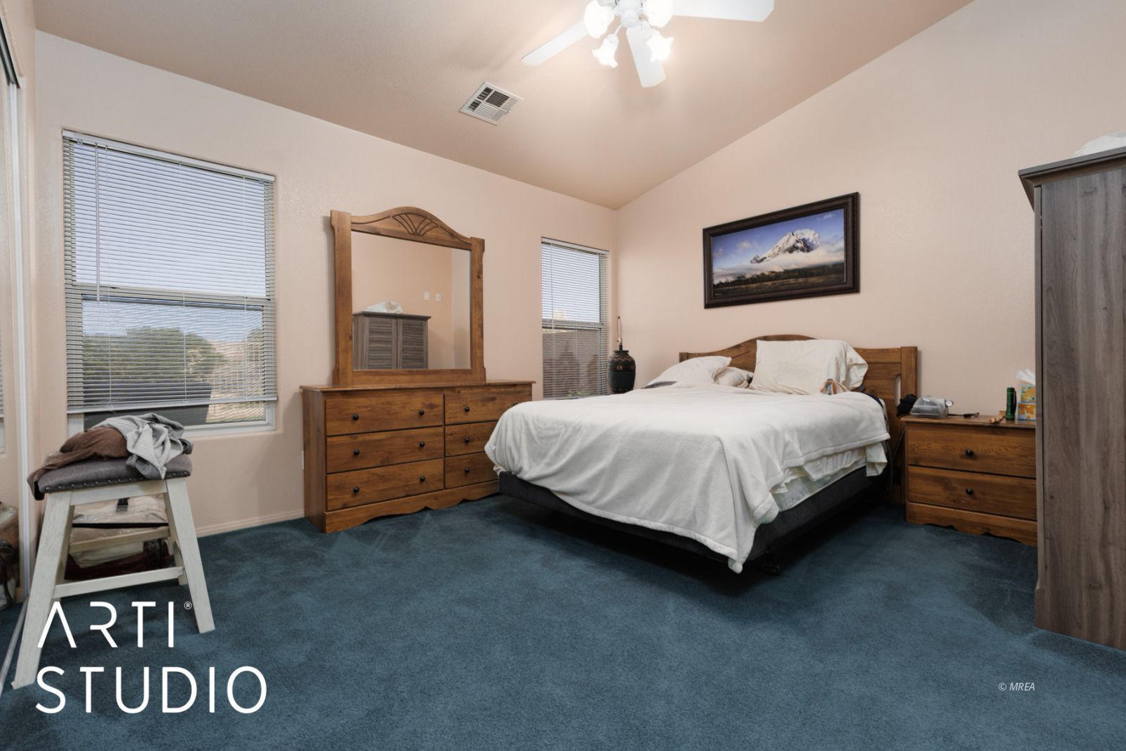 517  Beacon Ridge Way