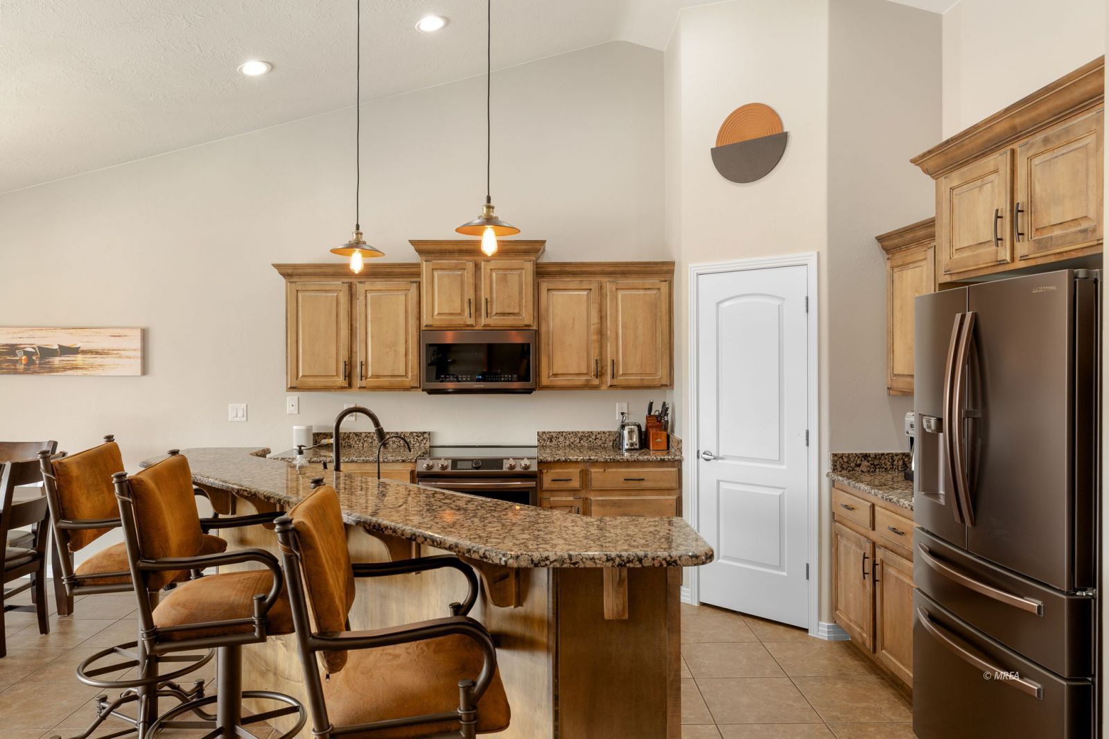 858  Falcon Glenn Dr