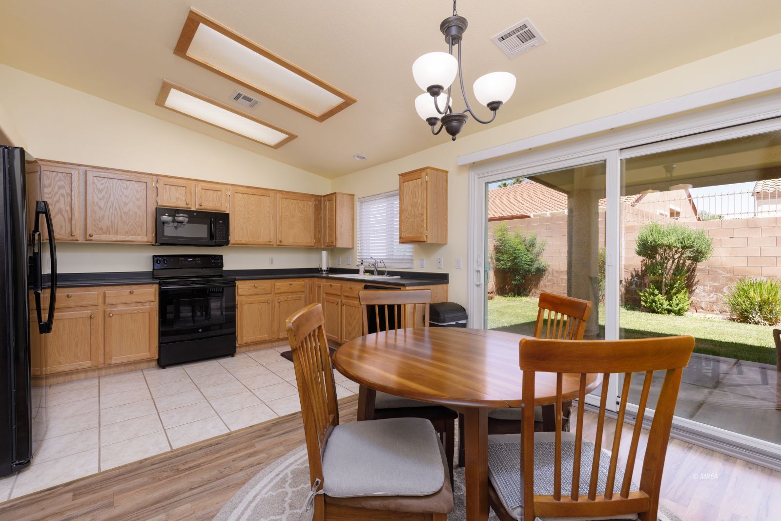 1229  Augusta Hills St