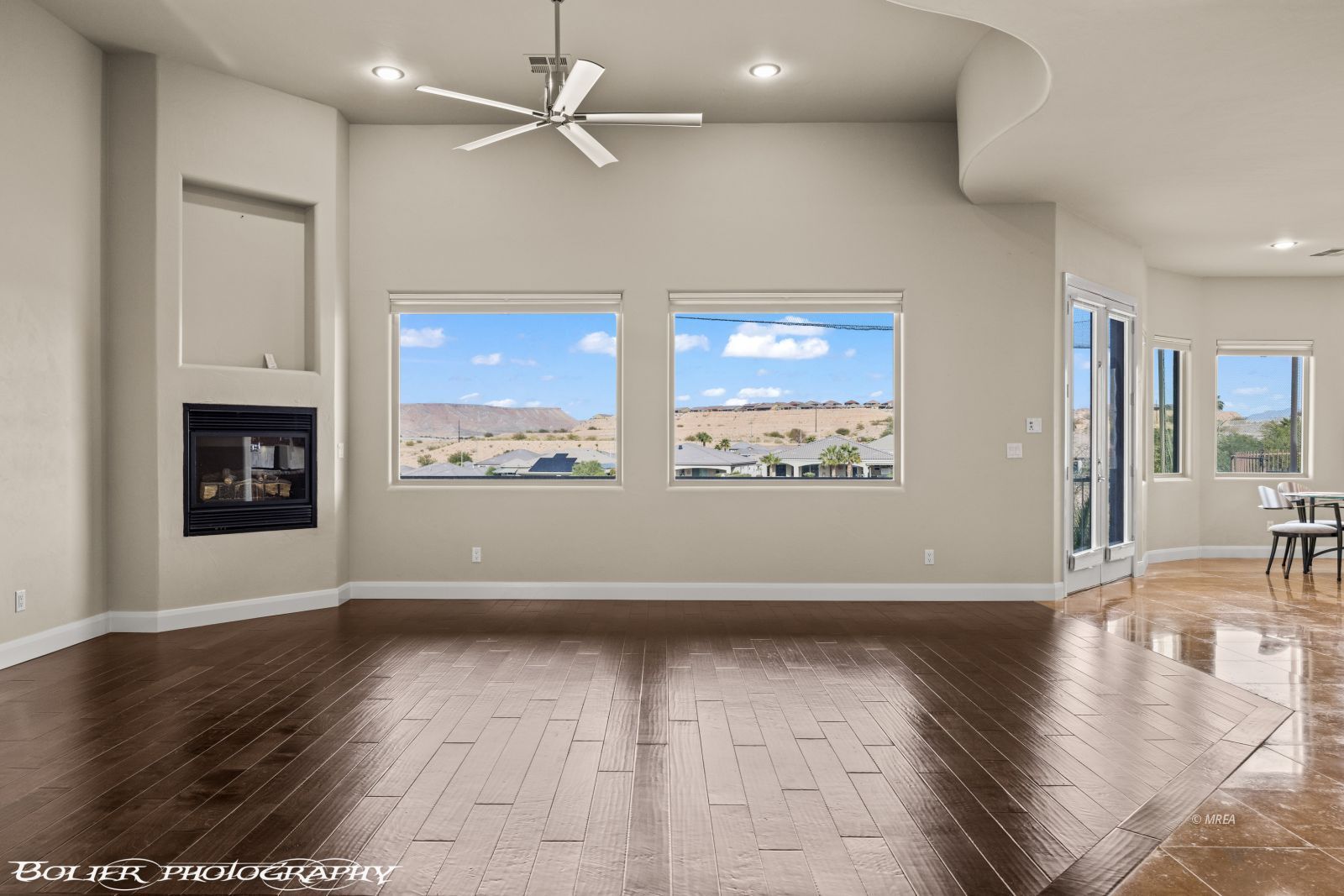 1111  Falcon Nest Ct