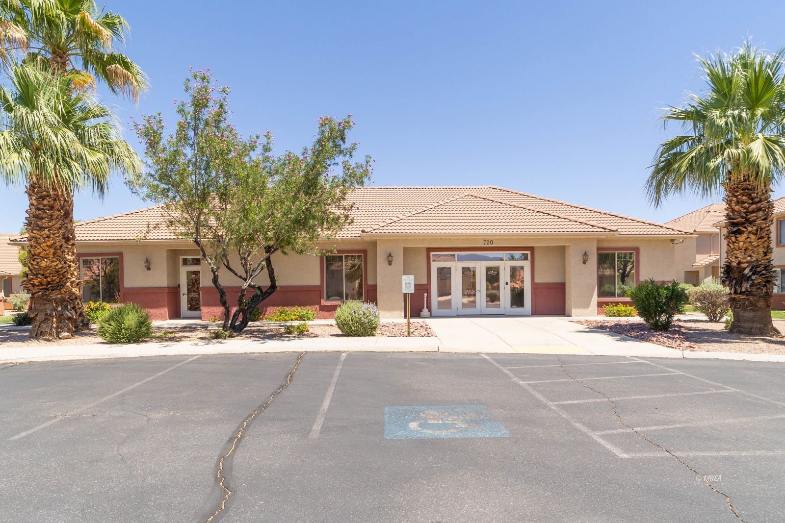 154  Shade Tree Ln #A