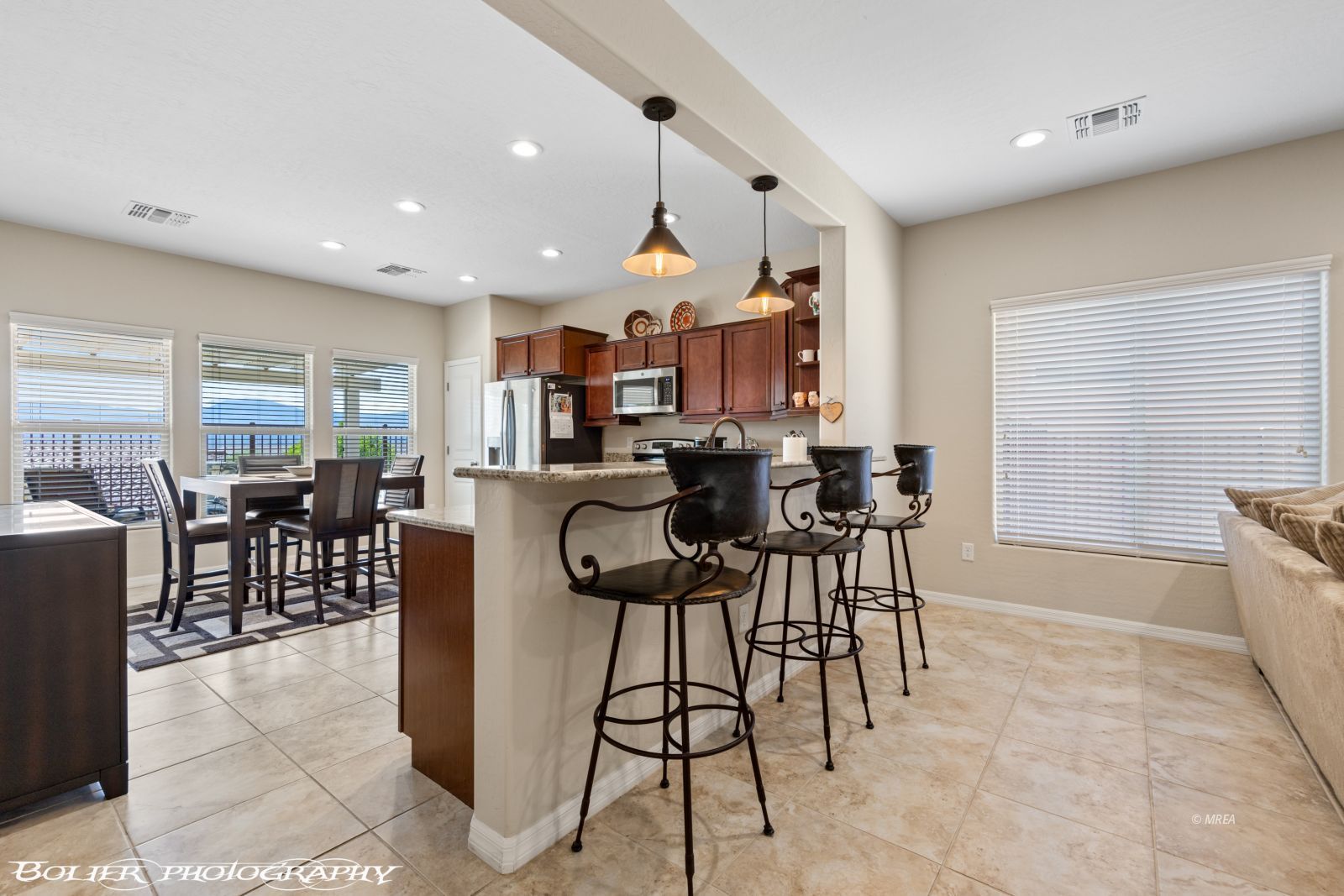 591  Bridle Path Cir