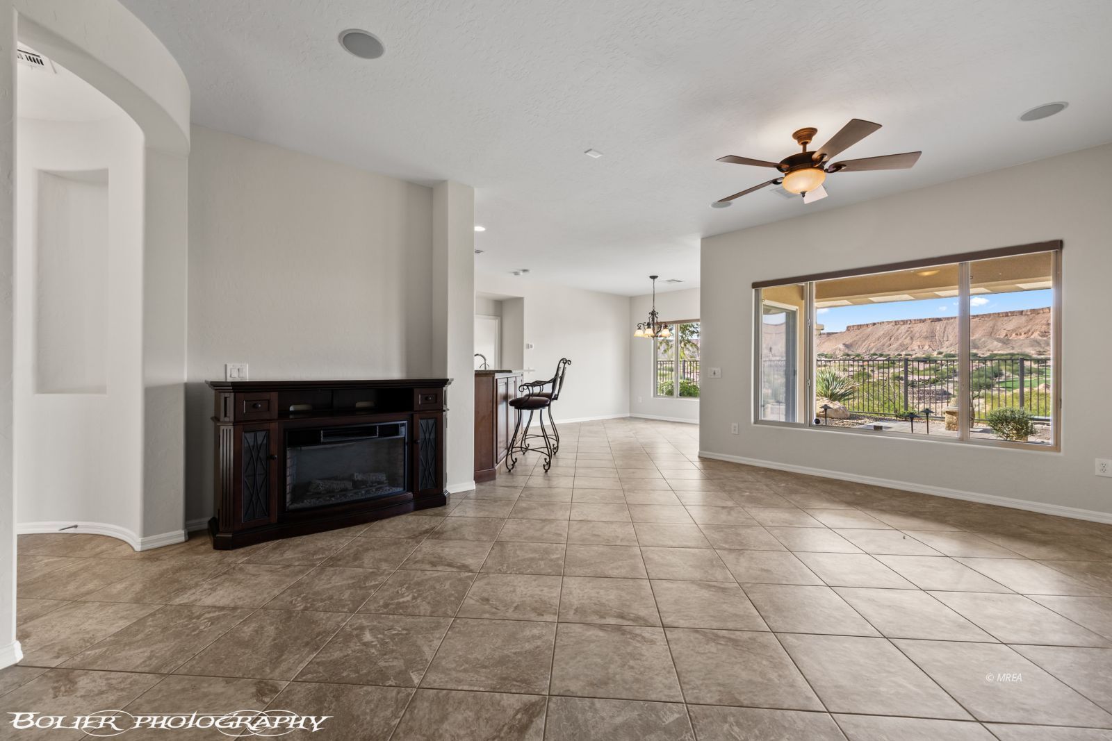 1113  Split Rail Ave