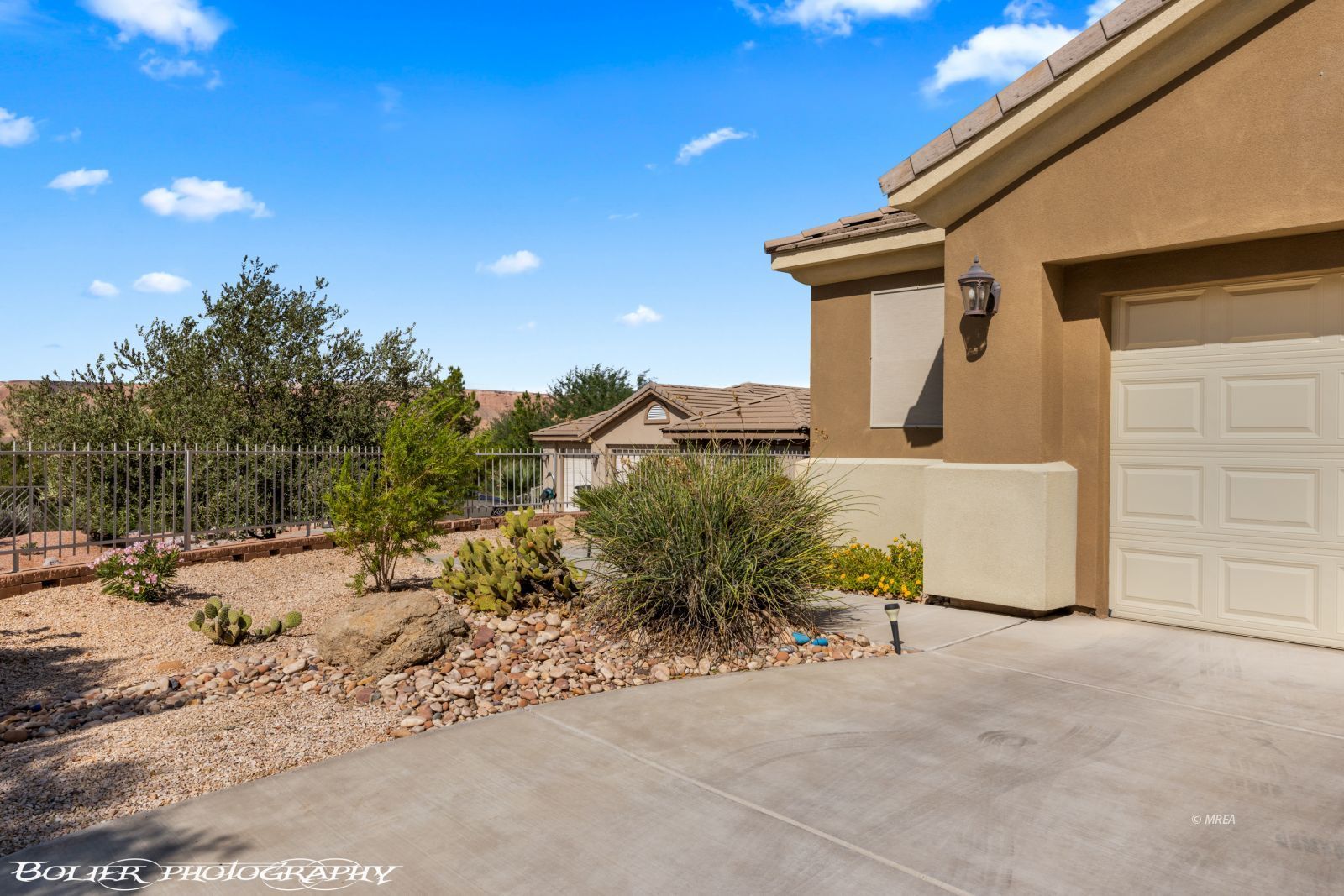 1093  Highland Hills 