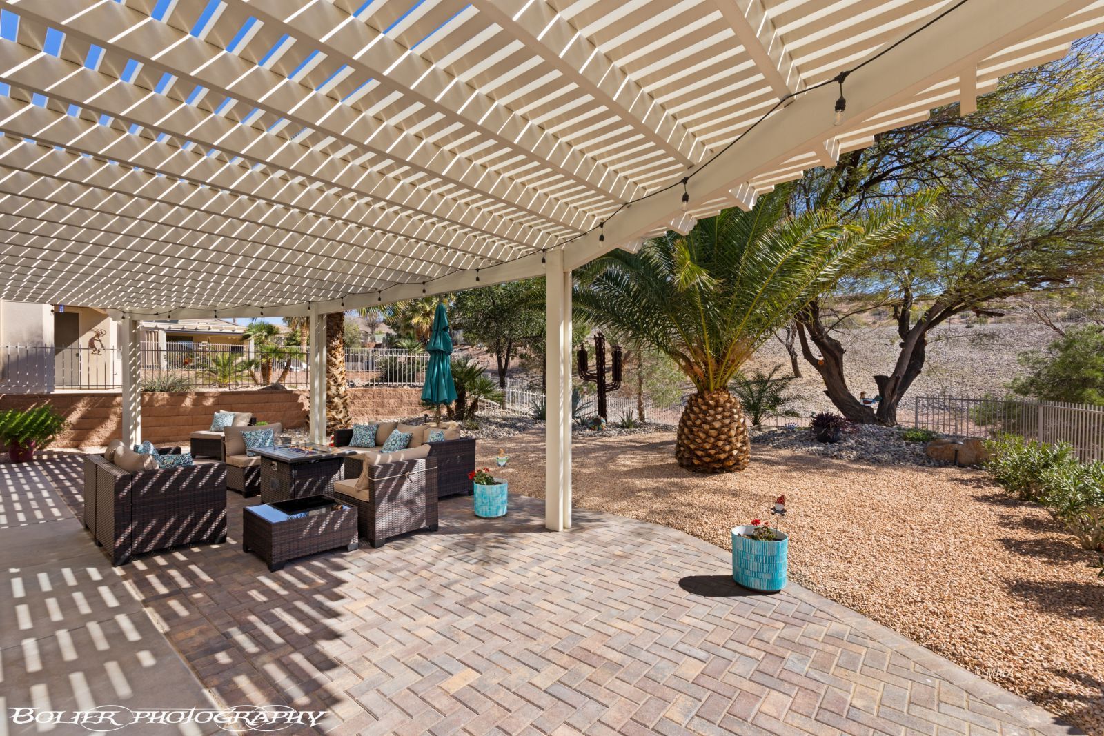 454  Highland View Ct