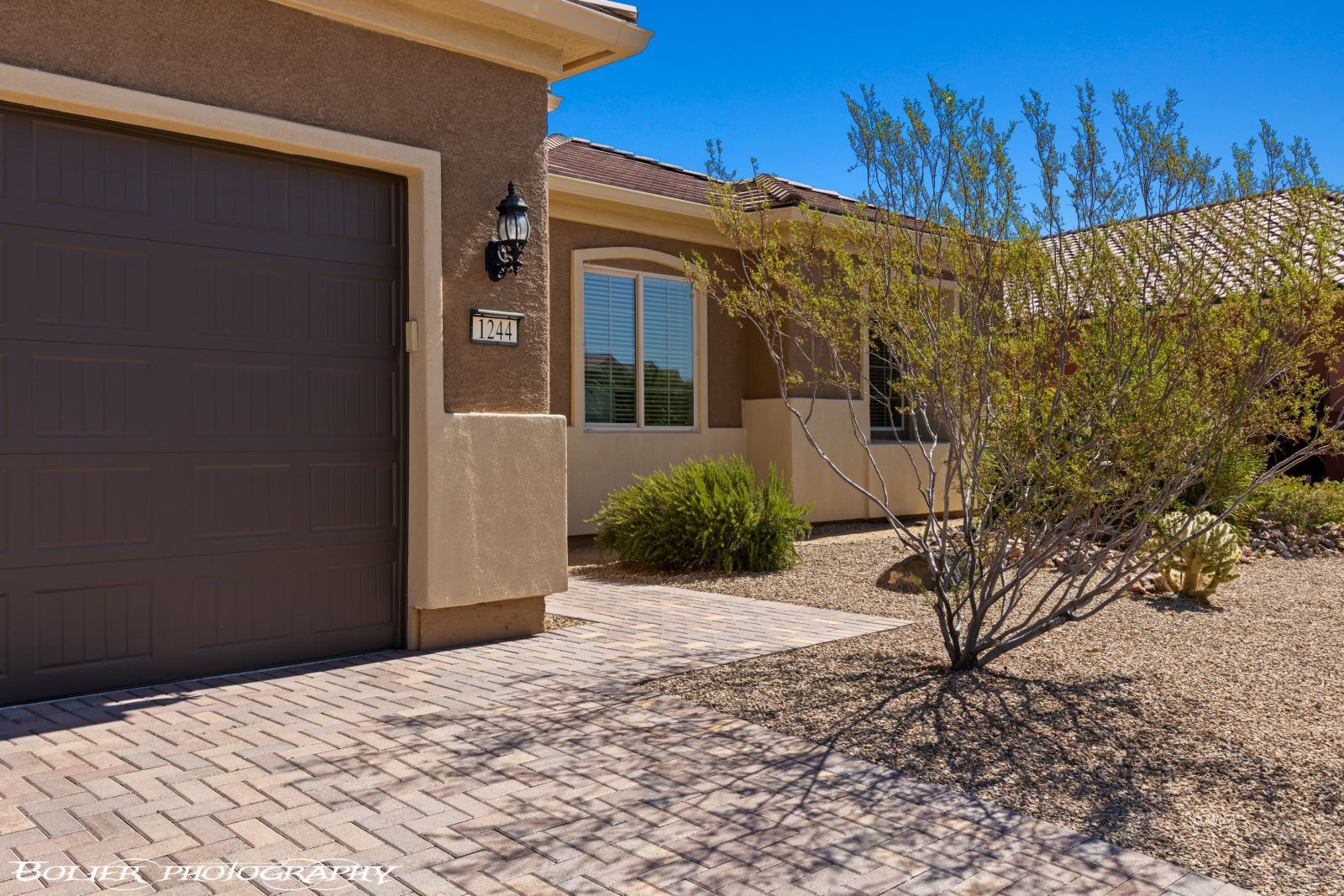 1244  Hidden Crest Ct 