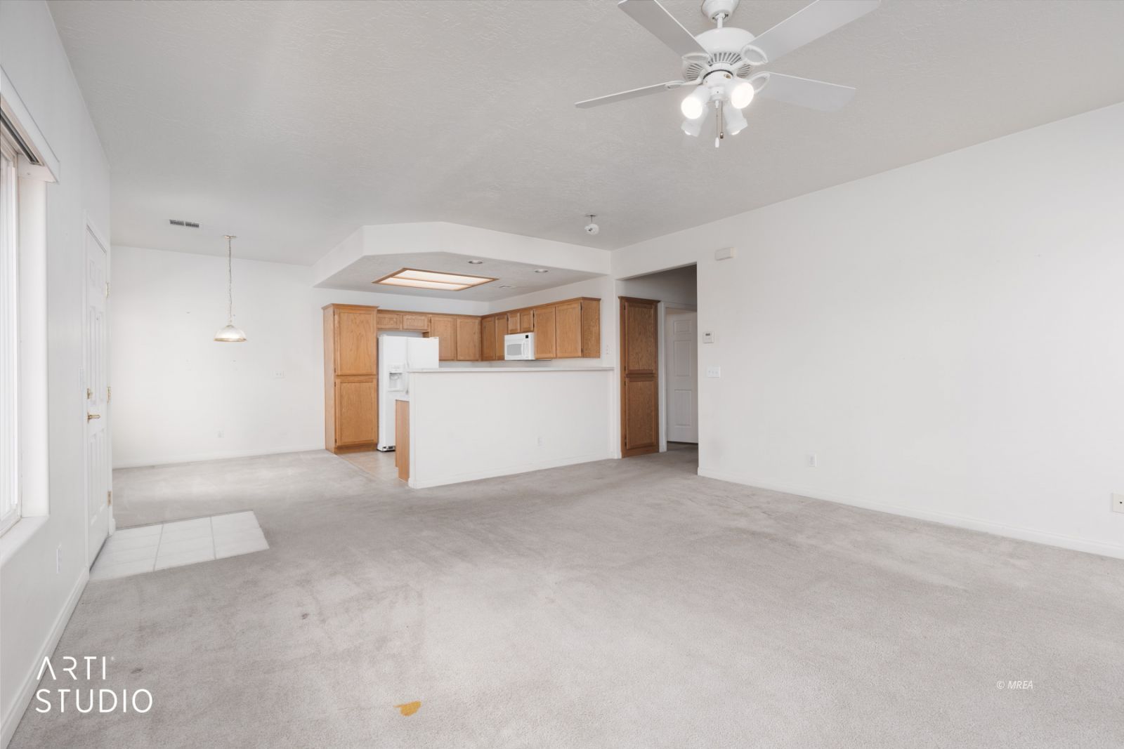 517 W Mesquite Blvd #2323