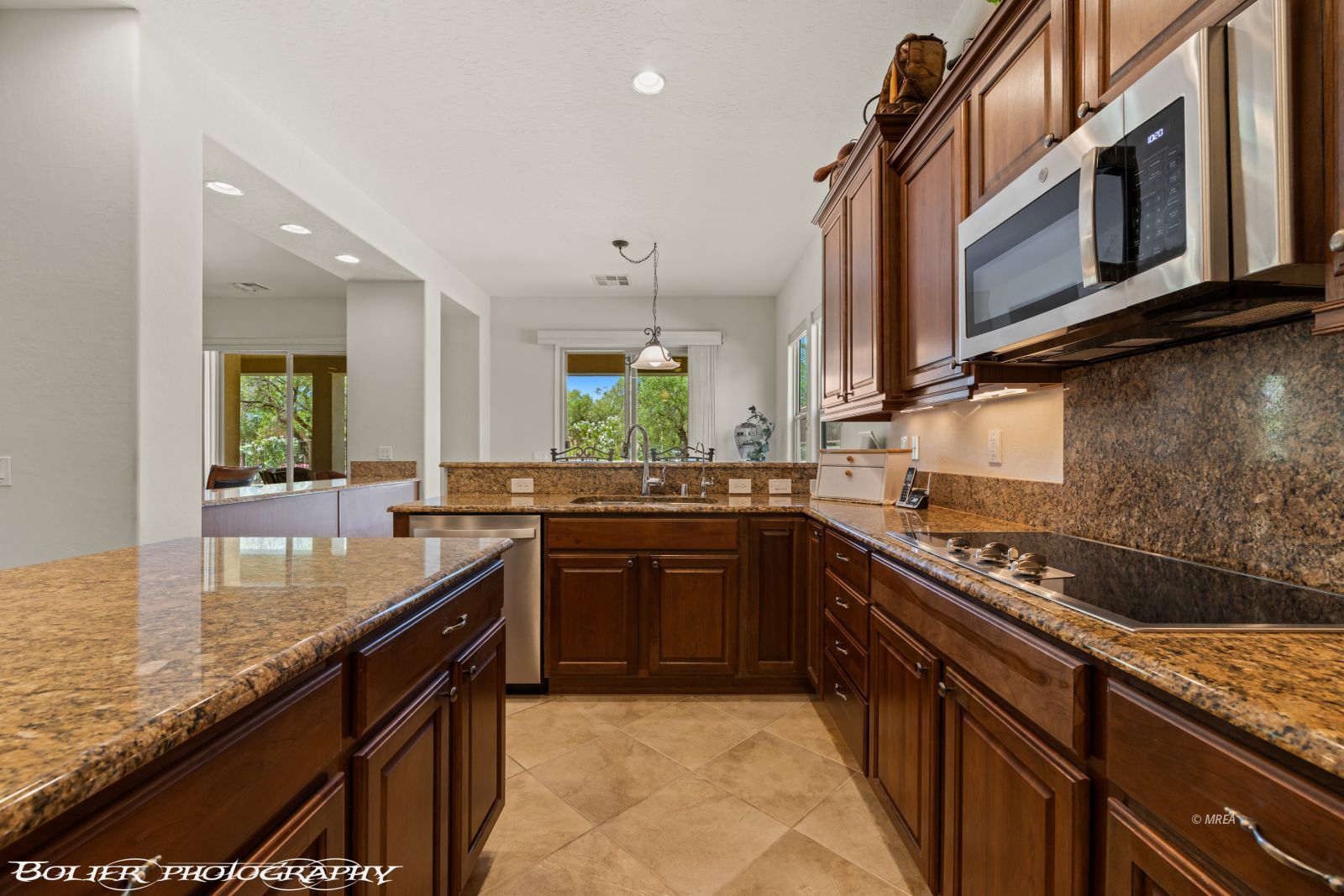 1067  Rim Rock Ridge 