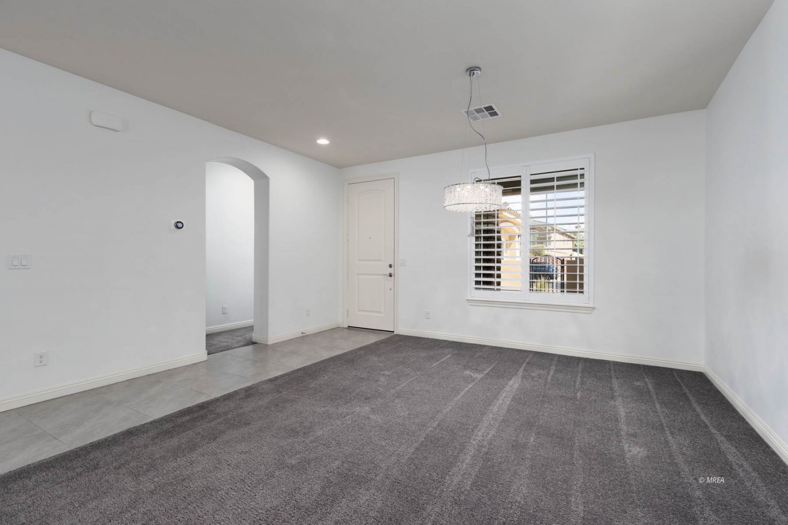 1147  Pebble View Ln