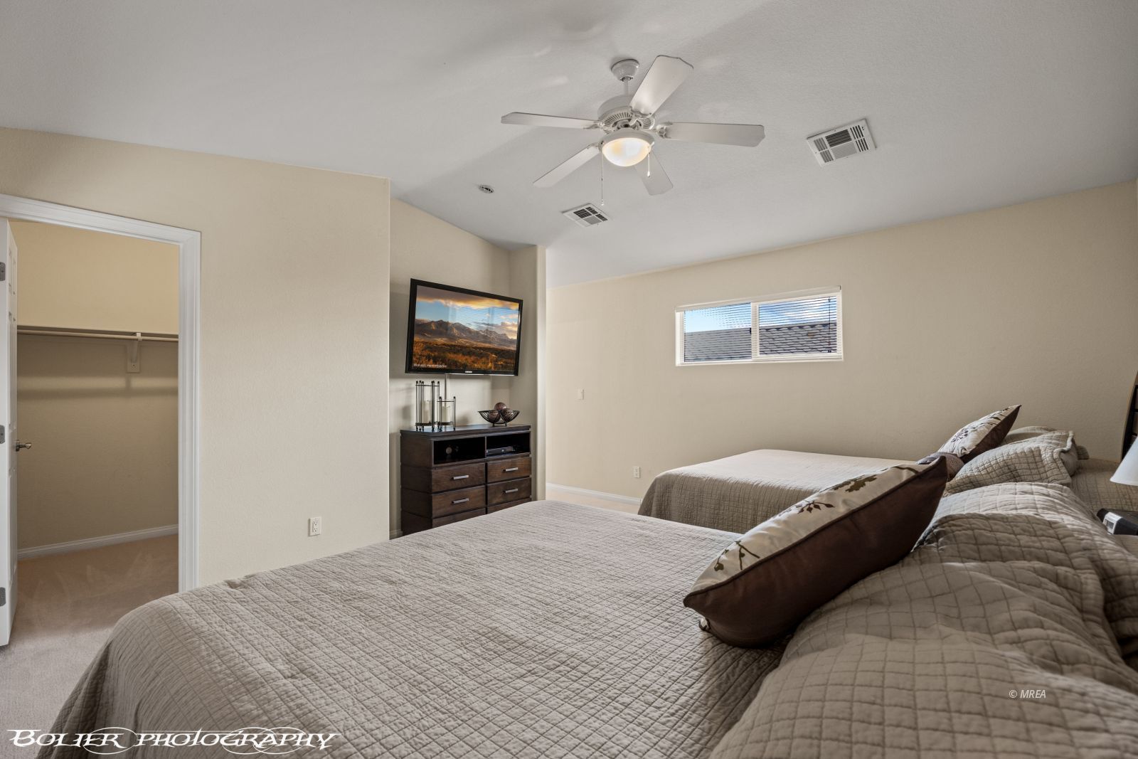 890  Kitty Hawk Dr #1824