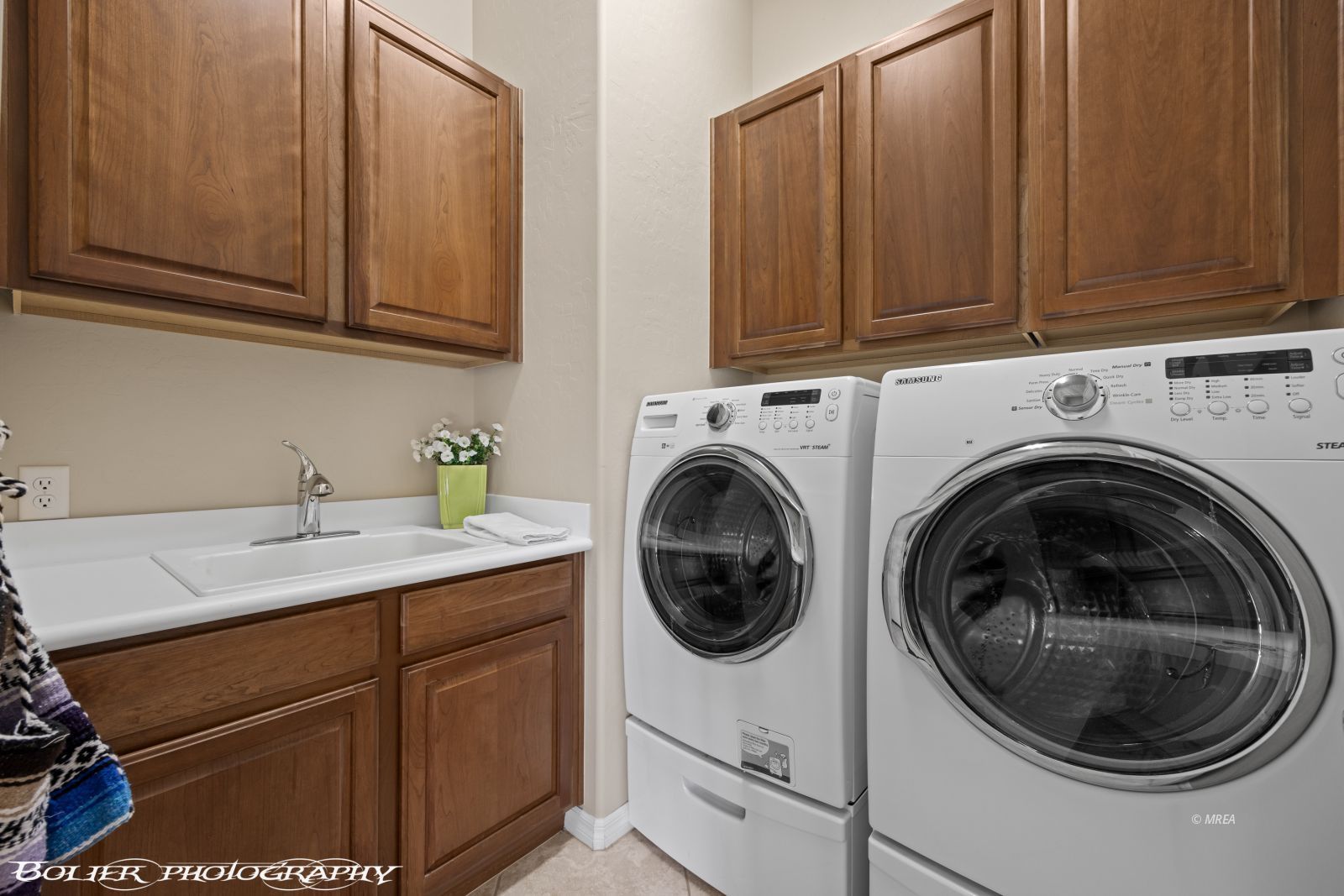 1120  Prairie Schooner Ct