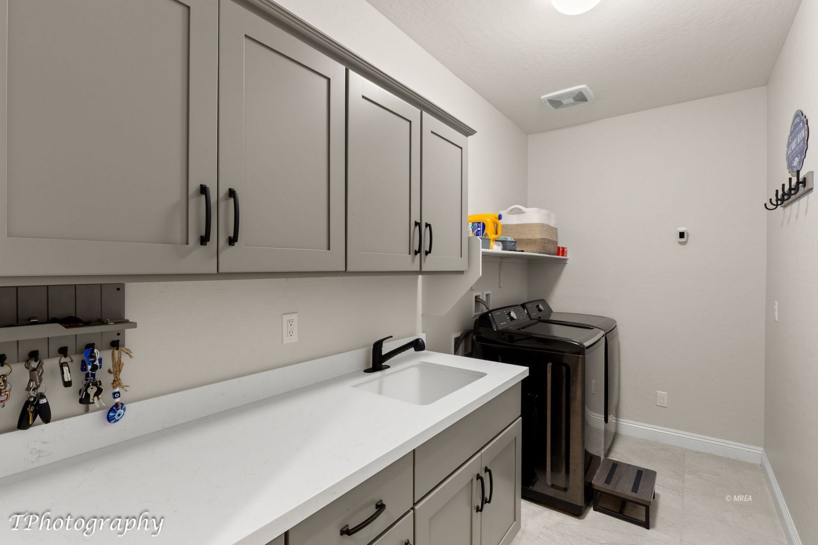 1123  Marble Peak Hts 