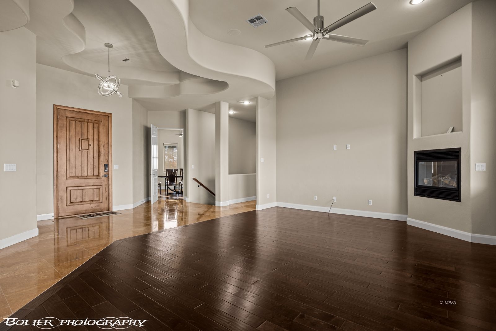 1111  Falcon Nest Ct