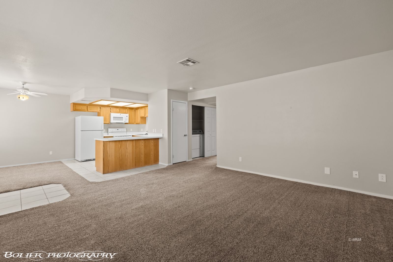 957  Mesquite Springs Dr #201