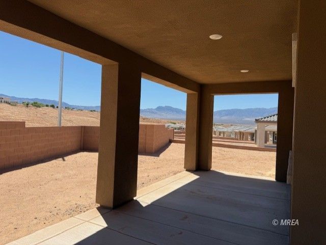 1360  Montrose Crest 