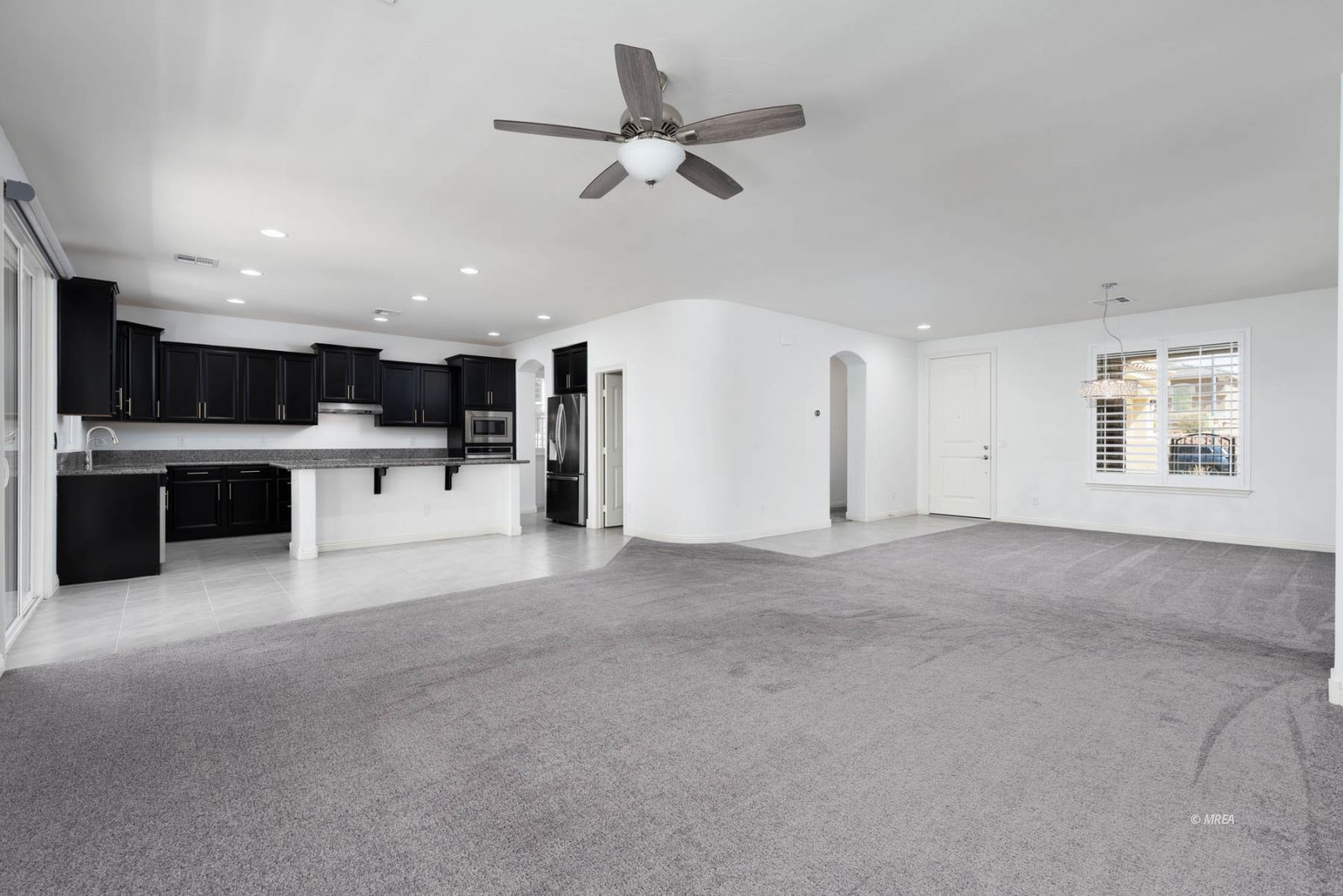 1147  Pebble View Ln