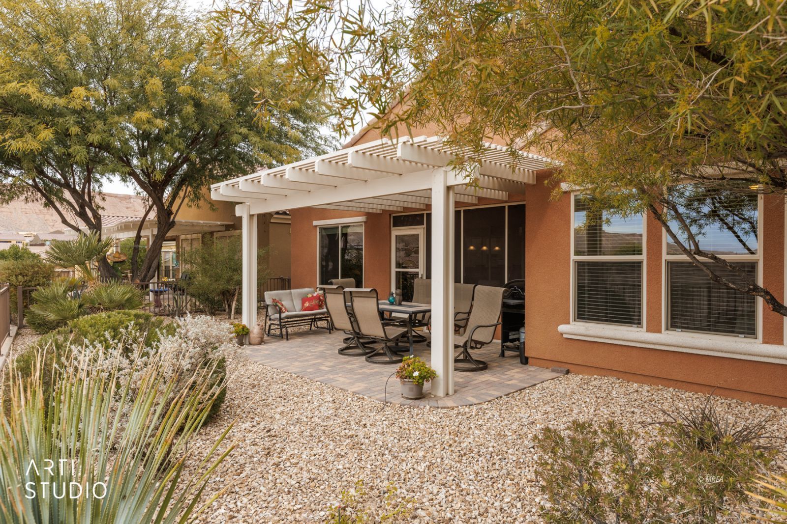 1292  Heritage Heights 