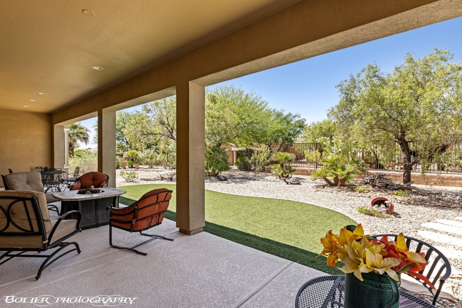 1067  Rim Rock Ridge 