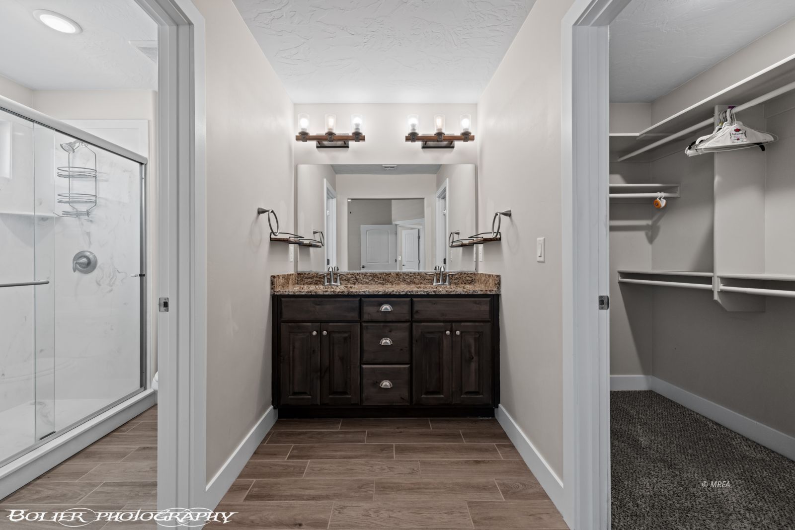 921  Shadow Hawk Ridge 