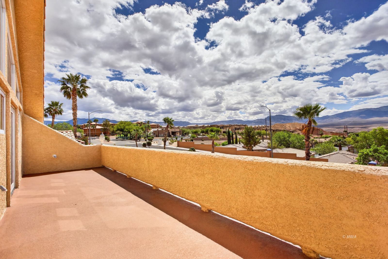 414  Crystal Canyon Dr