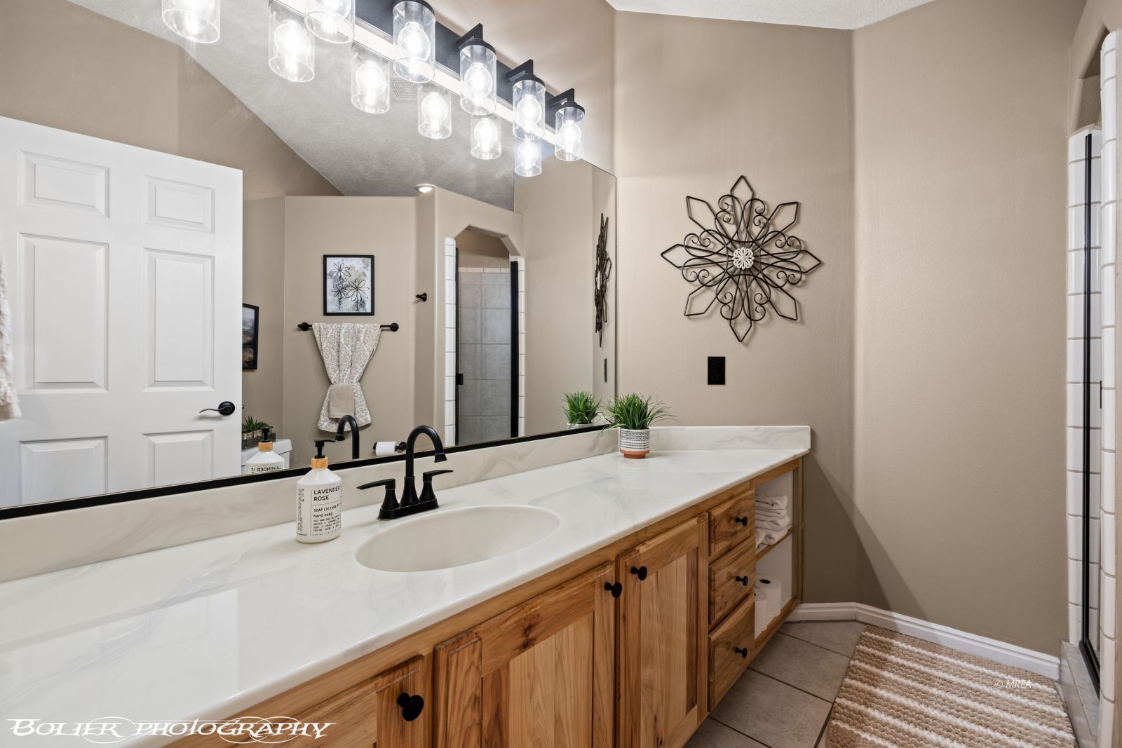 442  Crystal Canyon Dr