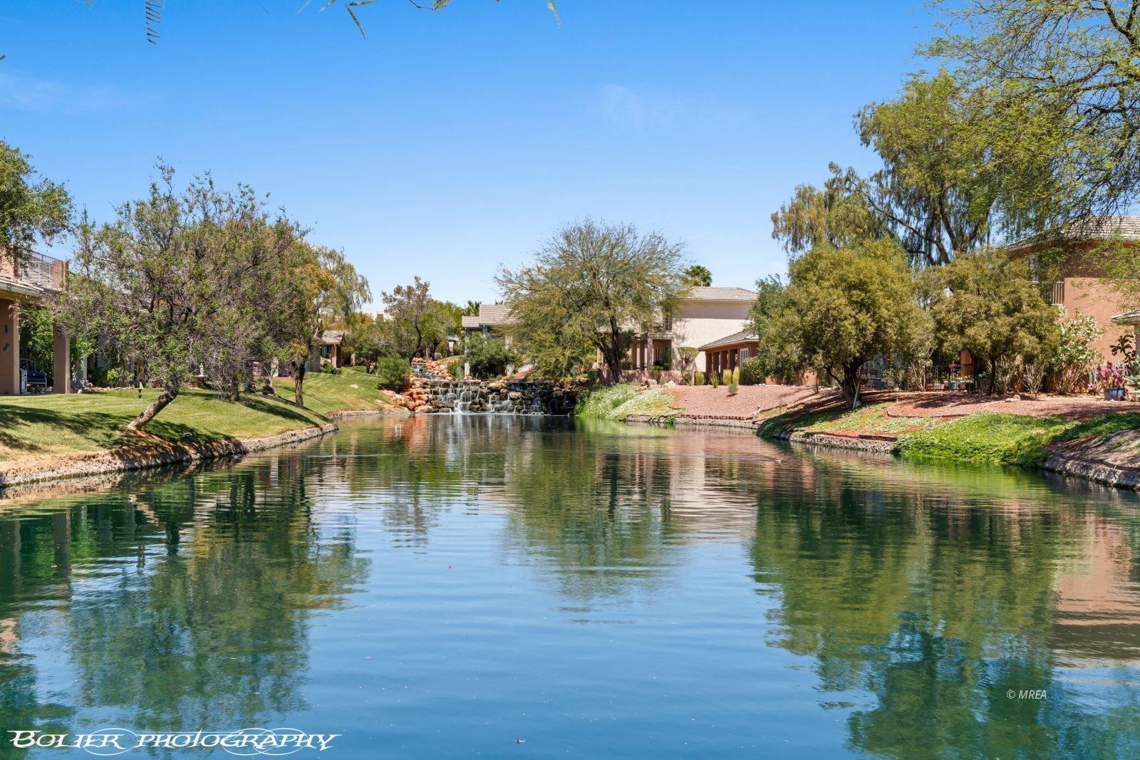 400  Paradise Pkwy  #113