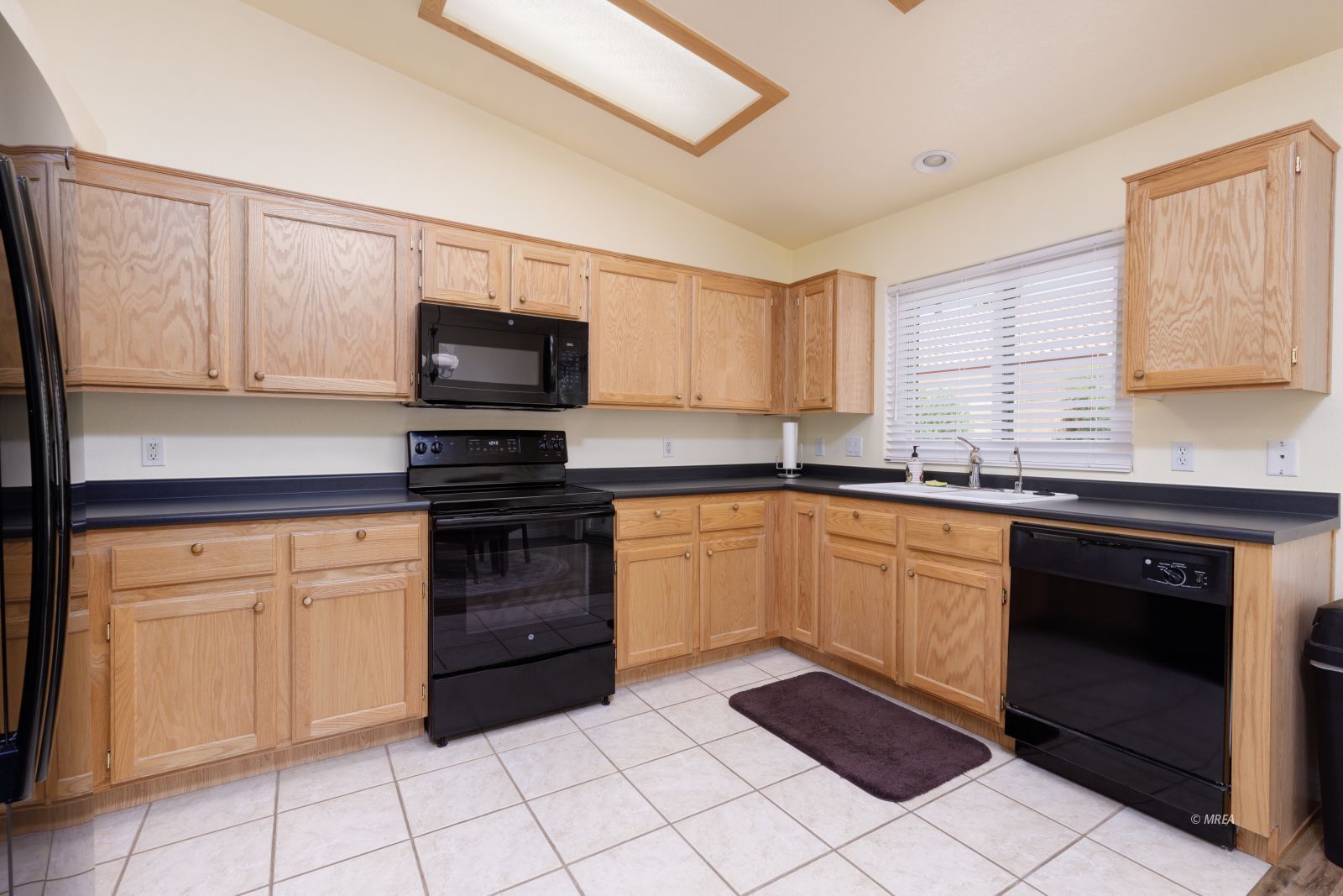 1229  Augusta Hills St