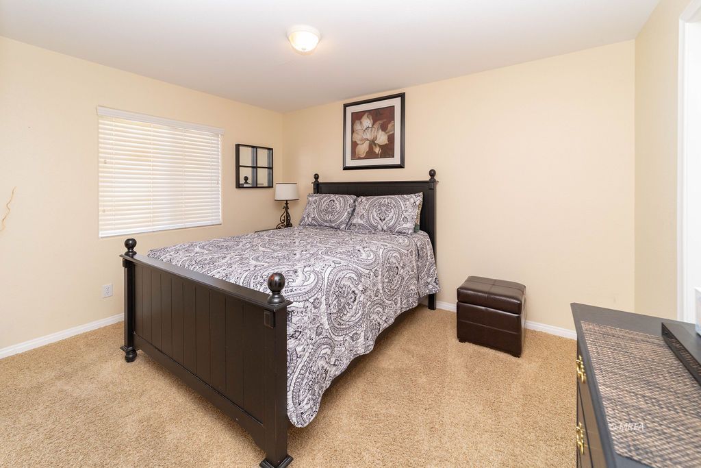 890  Kitty Hawk Dr #224