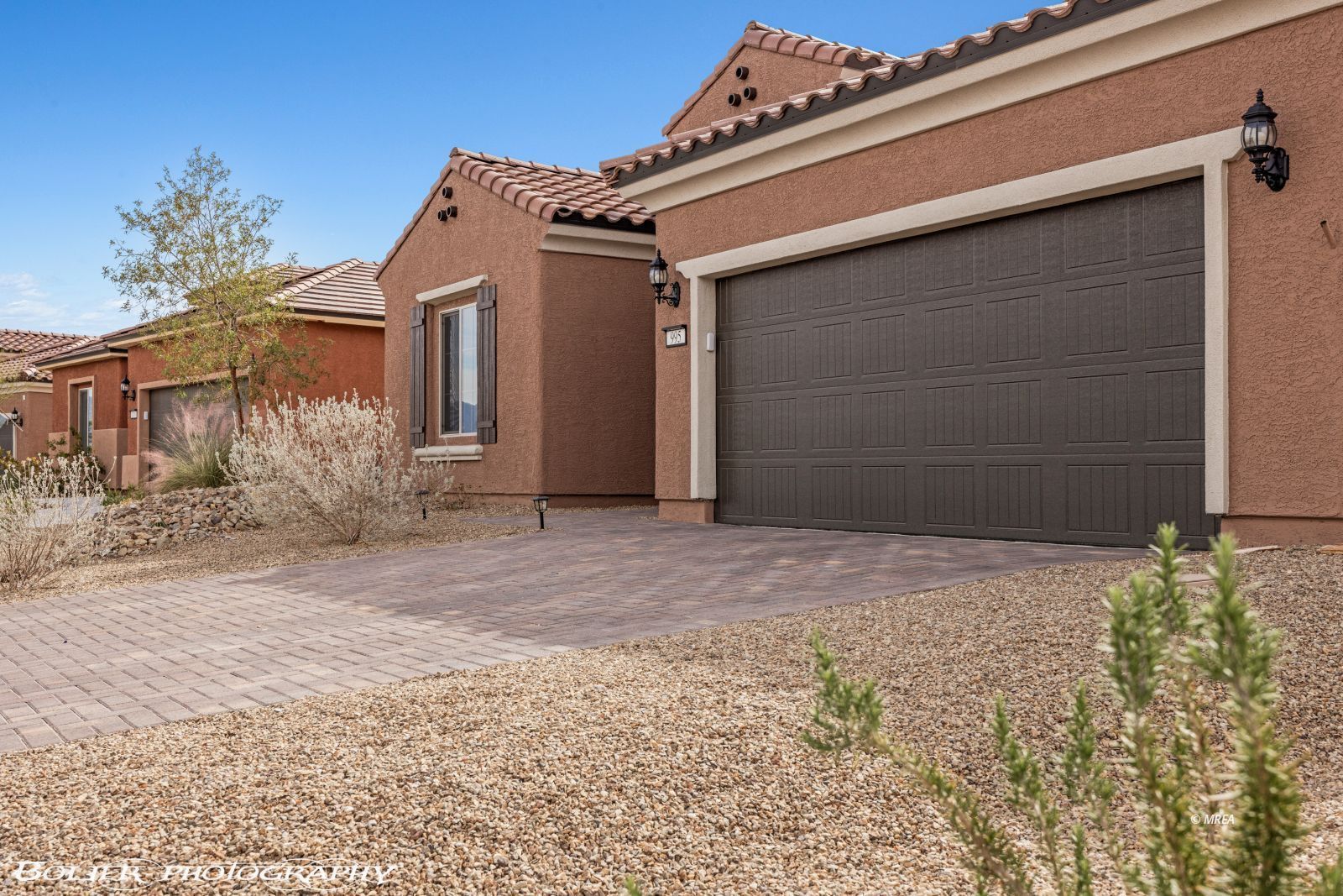 995  Flagstone Bend 