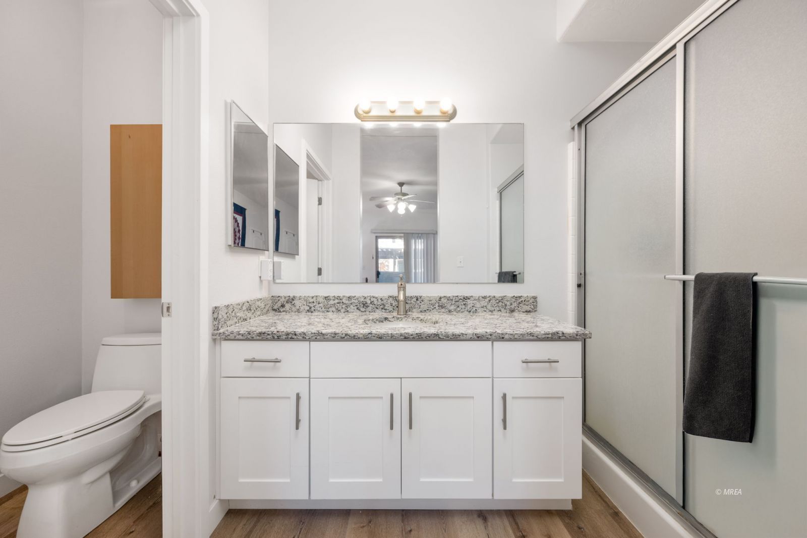 470  Turtle Back Rd #9B