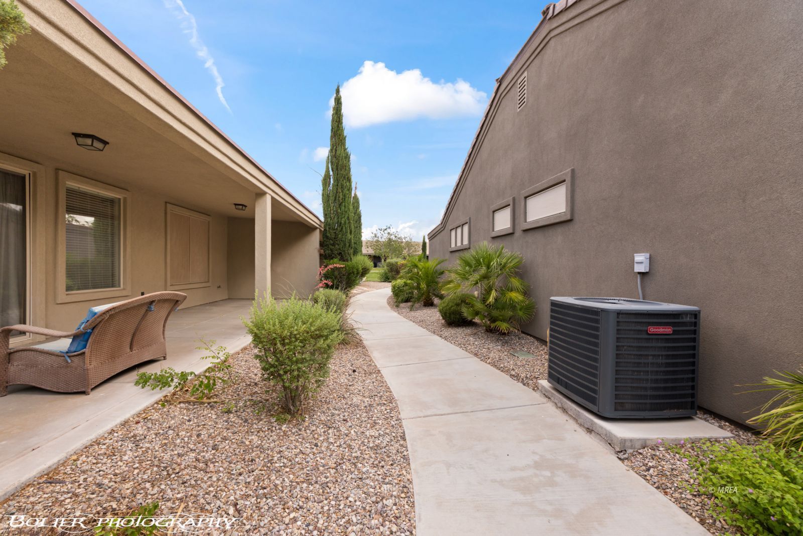 646  Jessica Dr
