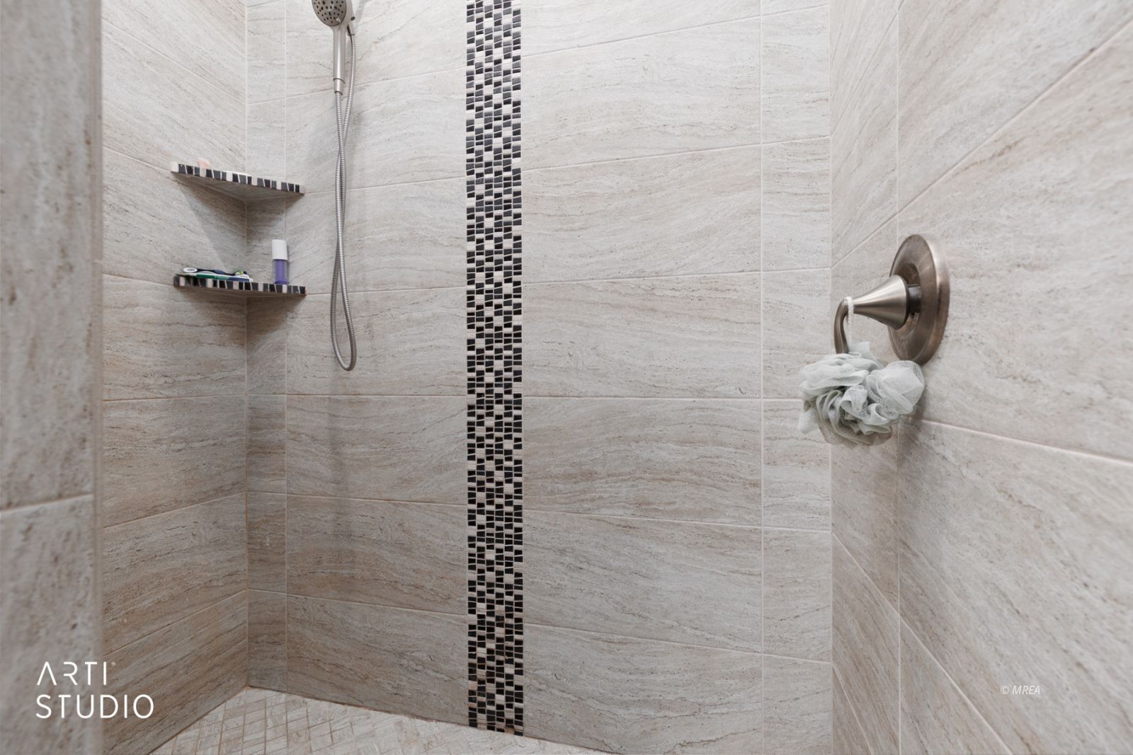 1534  Royal Vista Ln