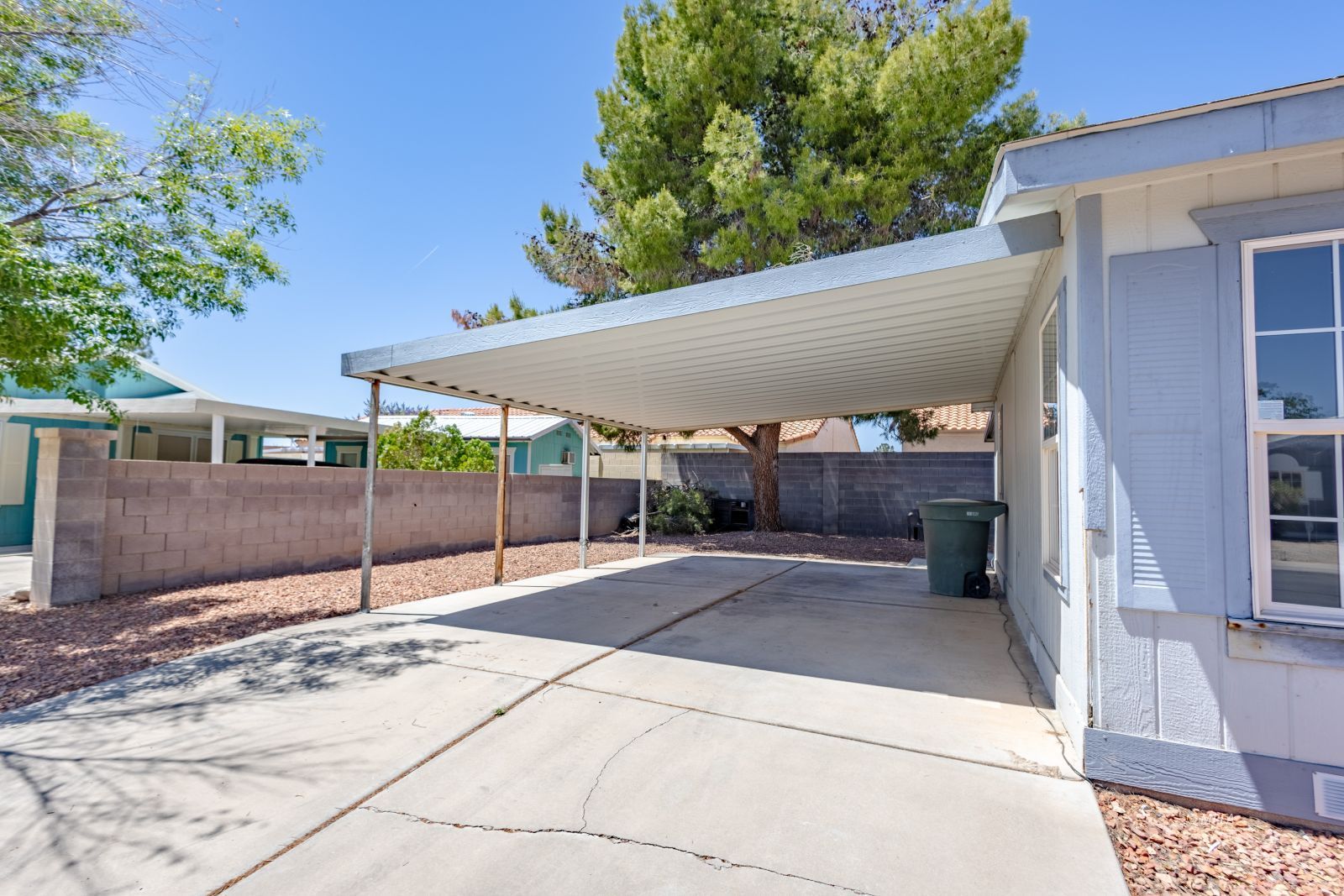 377  Pheasant Dr