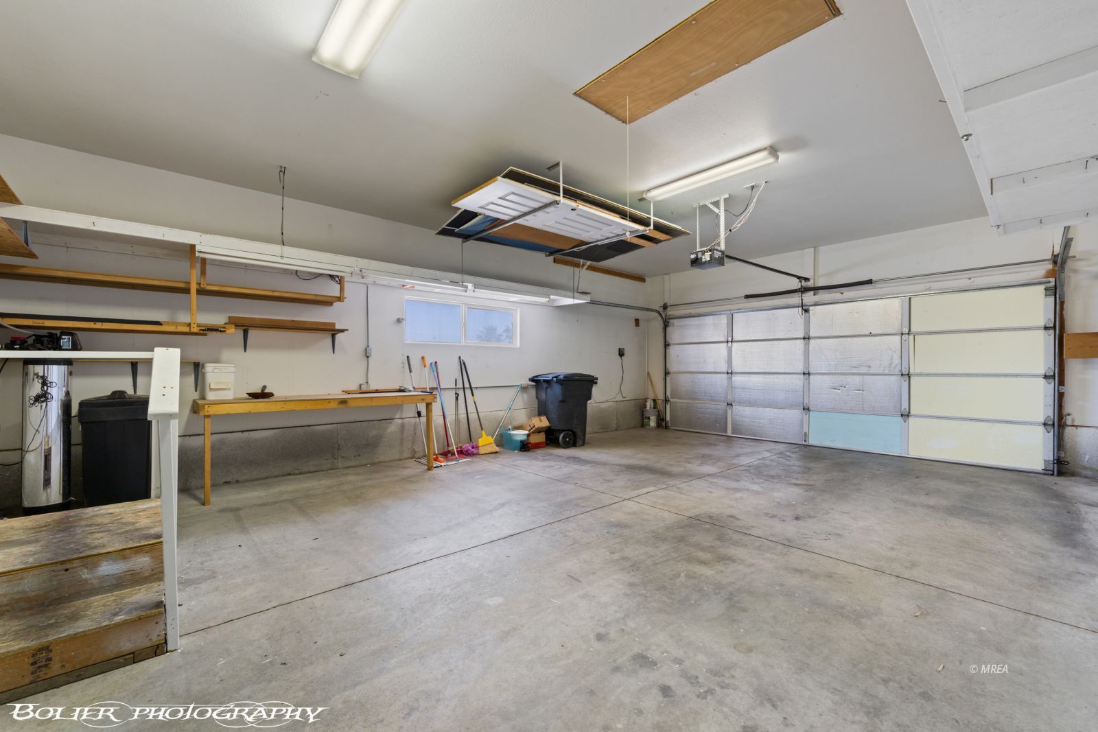 648  Valley View Dr
