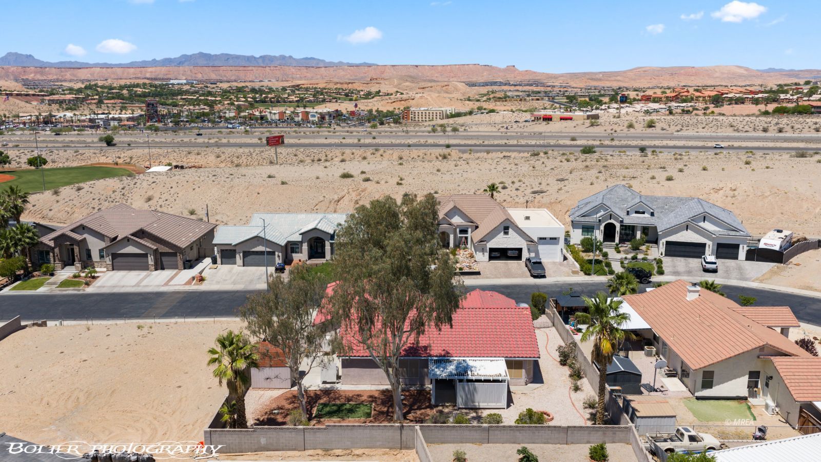 648  Valley View Dr