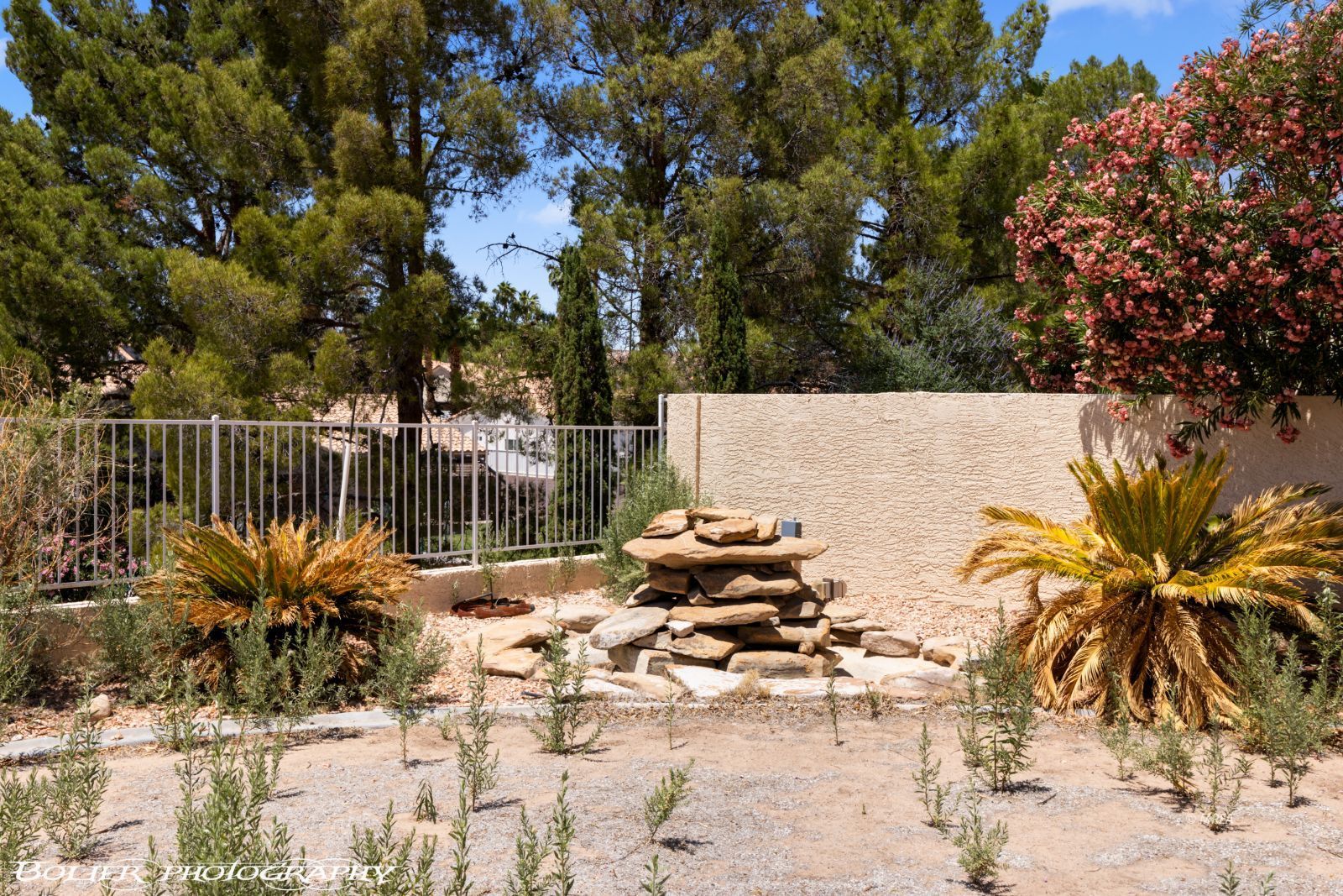 649  Rancho Cir