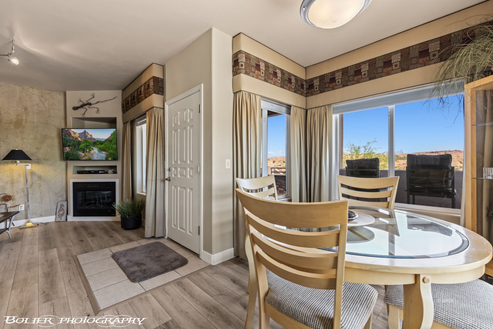 405  Paradise Parkway  #290