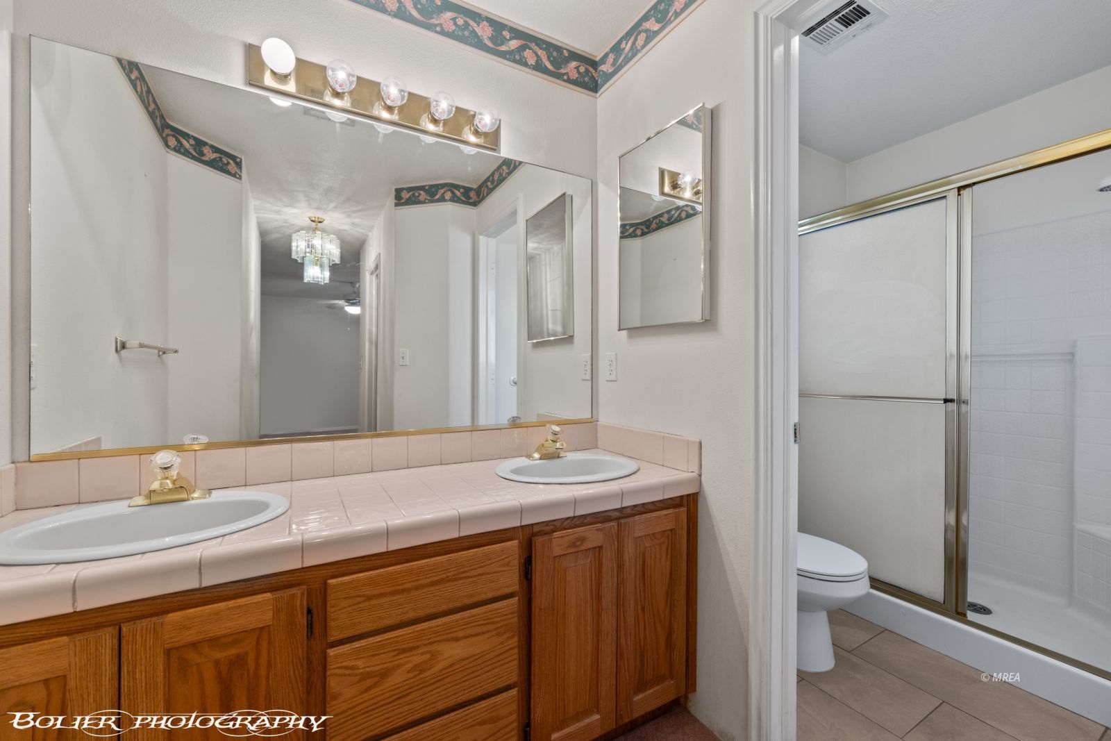 770  Buena Vista Cir