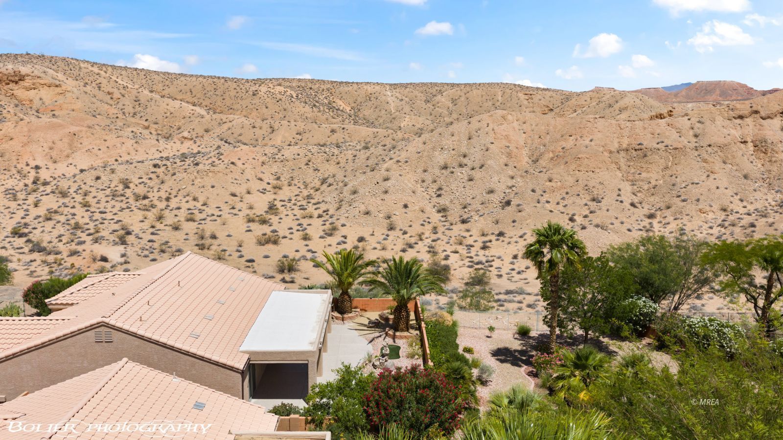 998  Opal St