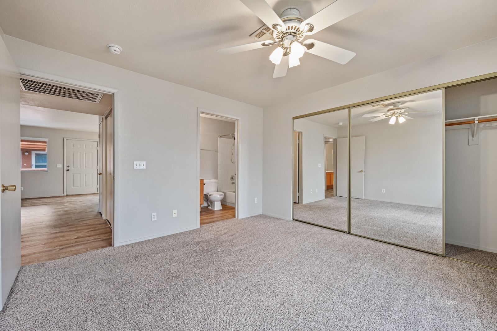 968  Mesquite Springs  #201