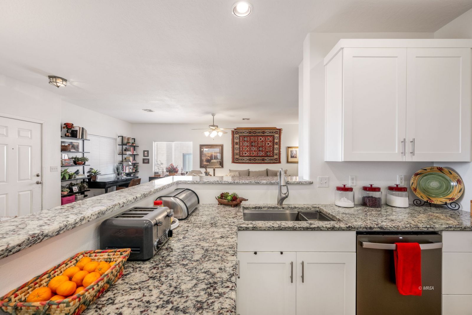 470  Turtle Back Rd #9B