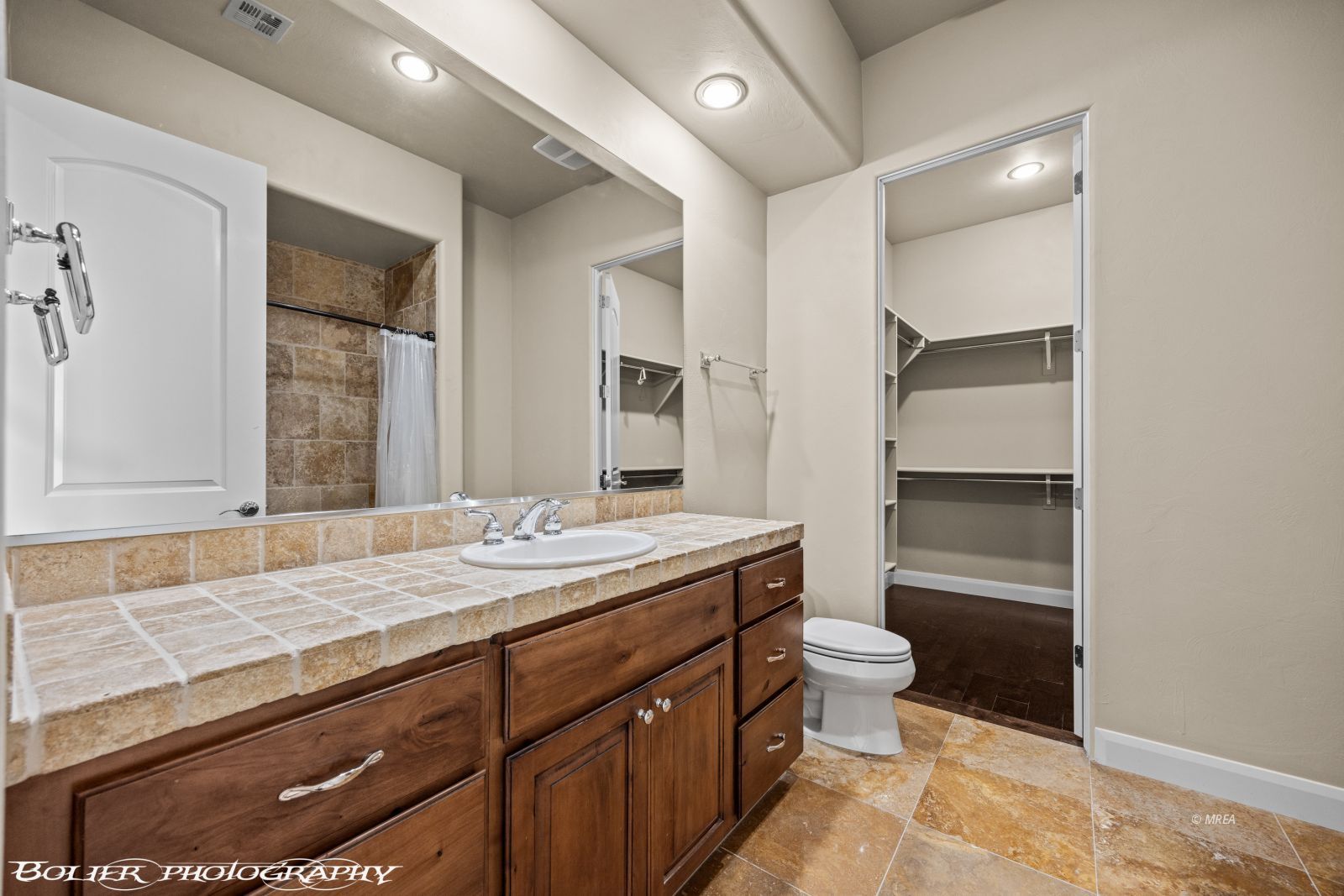 1111  Falcon Nest Ct