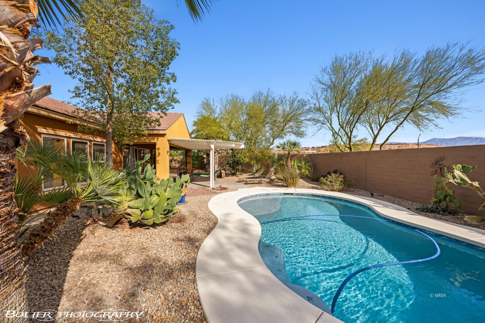 1222  Weeping Rock Trl 