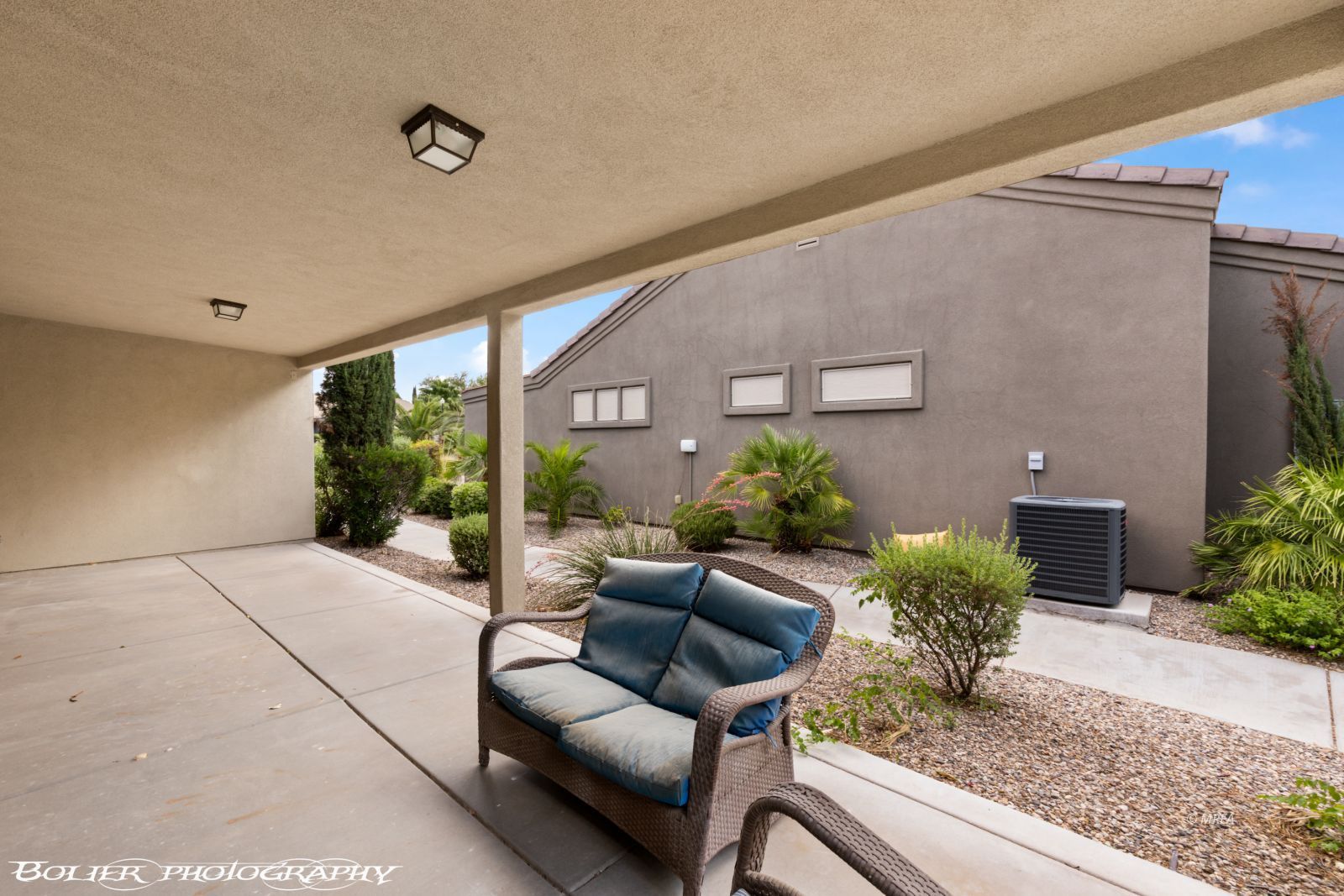 646  Jessica Dr