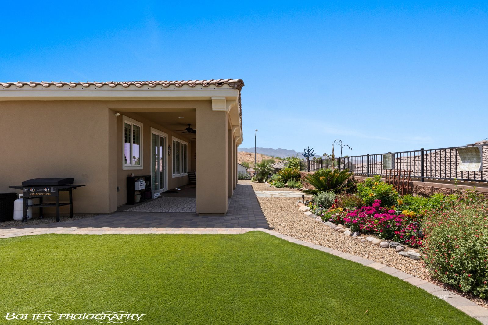 1123  Pebble Creek Blf 