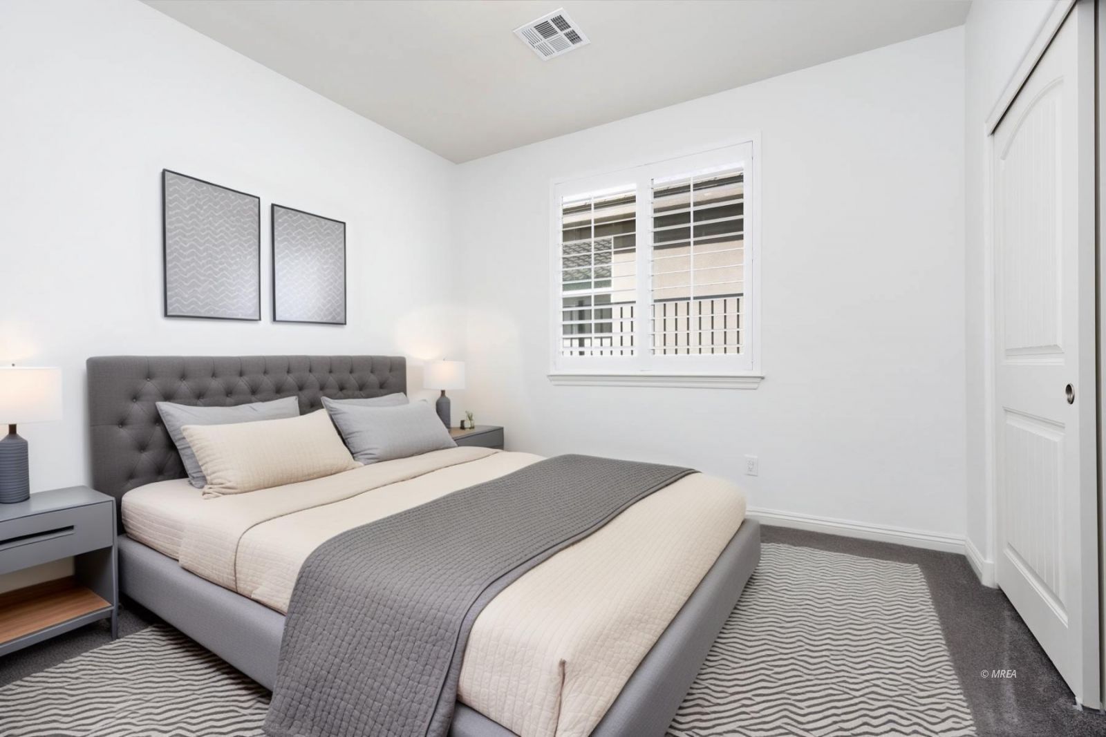 1147  Pebble View Ln